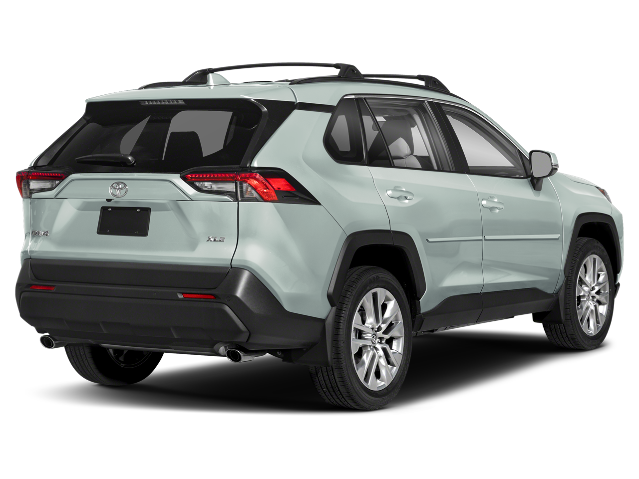 2023 Toyota RAV4 XLE photo 2