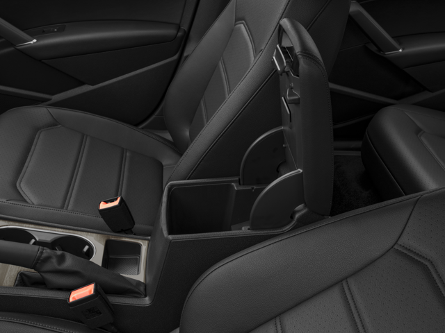 2017 Volkswagen Passat SEL Premium