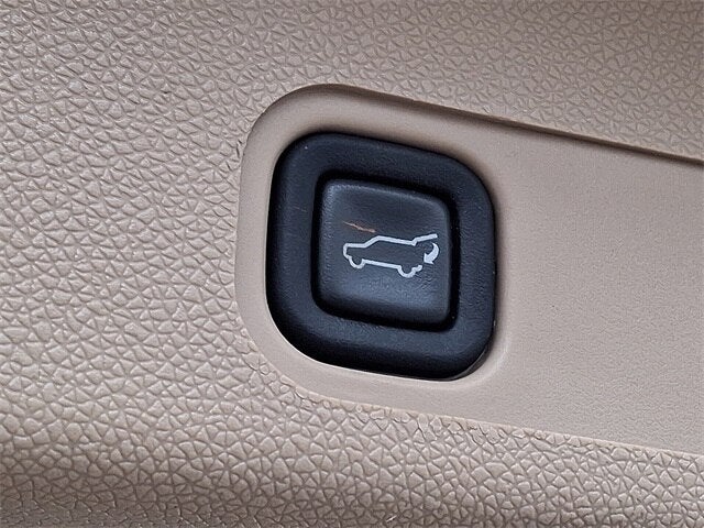 2011 Chevrolet Suburban 1500 LTZ