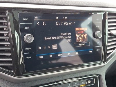 2022 Volkswagen Atlas Cross Sport 3.6L V6 SE w/Technology