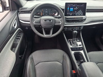 2023 Jeep Compass Latitude Lux