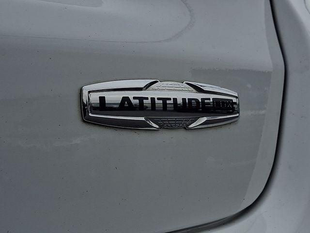 2023 Jeep Compass Latitude Lux