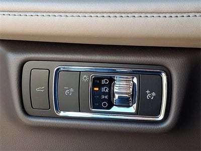 2023 Lincoln Aviator Standard