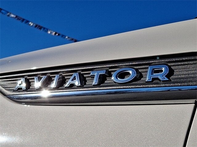 2023 Lincoln Aviator Standard