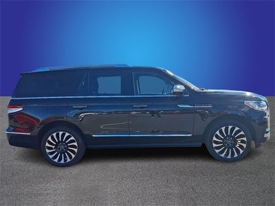 2022 Lincoln Navigator Black Label