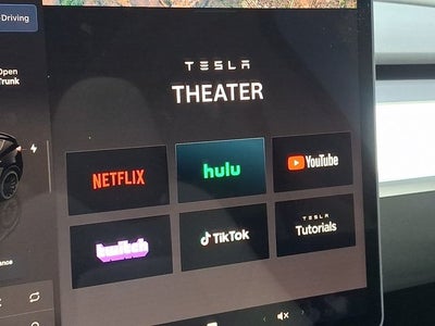 2025 Tesla Model Y Performance