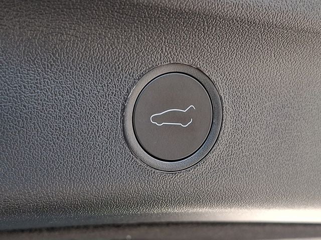 2025 Tesla Model Y Performance