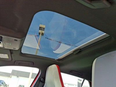 2024 Volkswagen Golf GTI SE