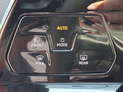 2024 Volkswagen Golf GTI SE