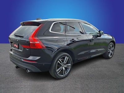 2018 Volvo XC60 T6 Momentum