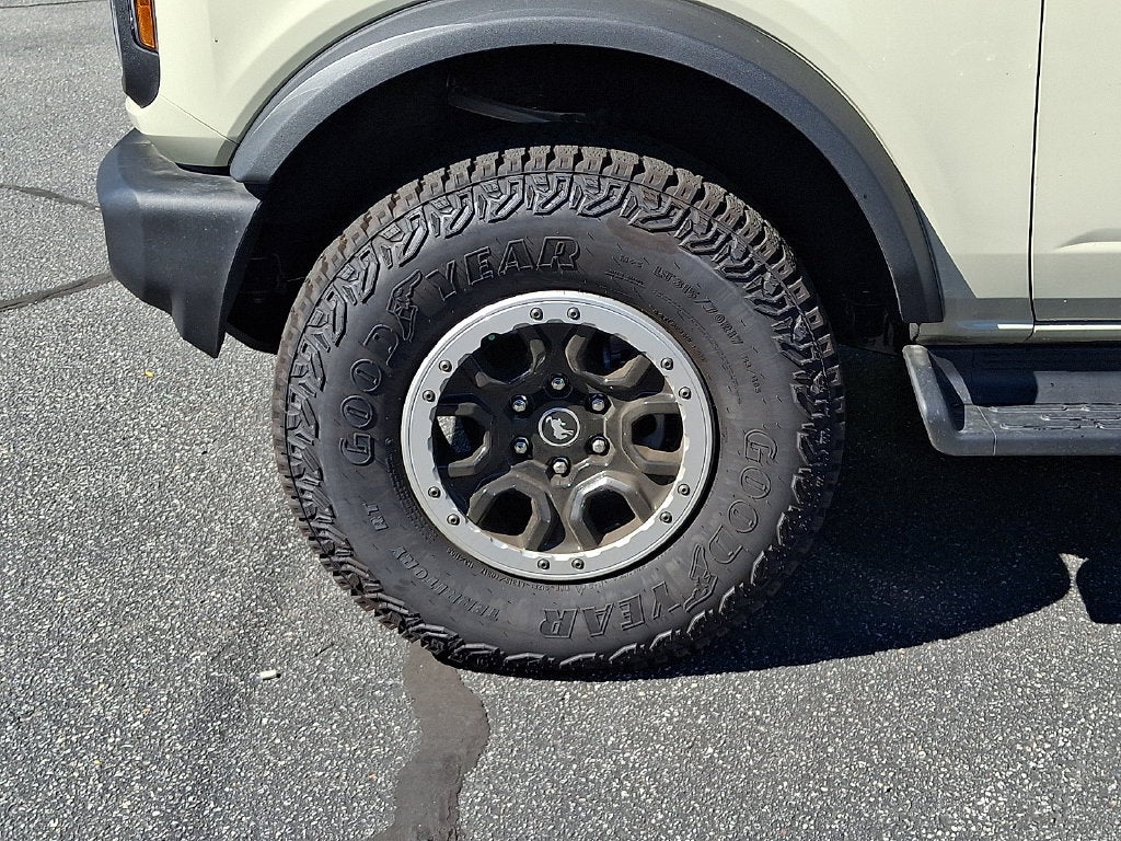 2025 Ford Bronco Base