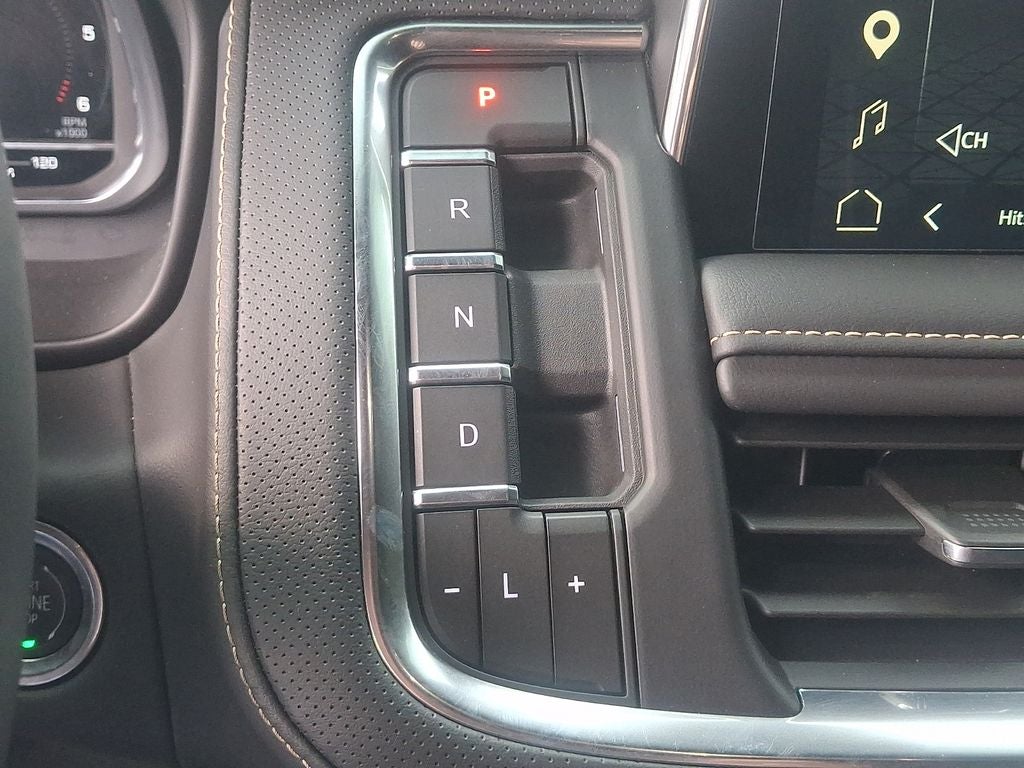 2024 GMC Yukon XL SLT