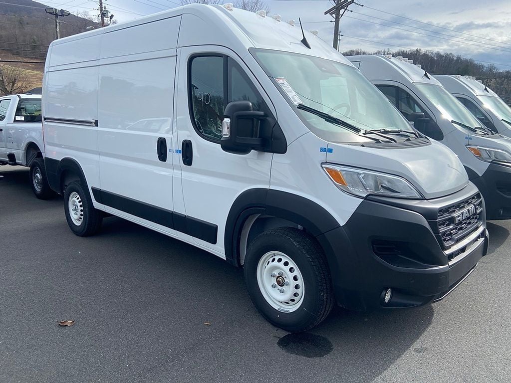 2024 RAM ProMaster 2500 High Roof 136 WB