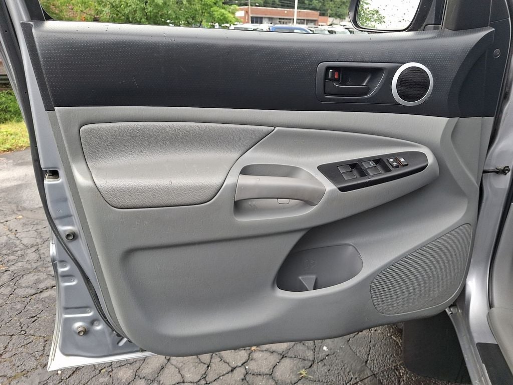 2015 Toyota Tacoma Base V6