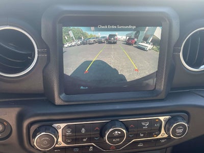 2023 Jeep Wrangler Sahara 4x4