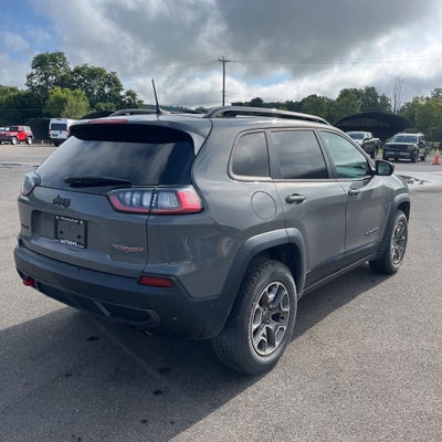 2023 Jeep Cherokee Trailhawk