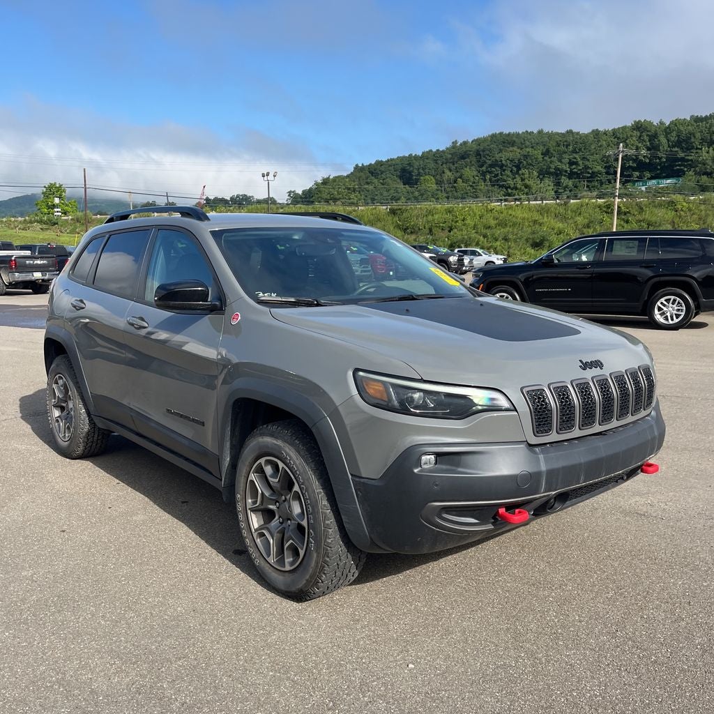 2023 Jeep Cherokee Trailhawk