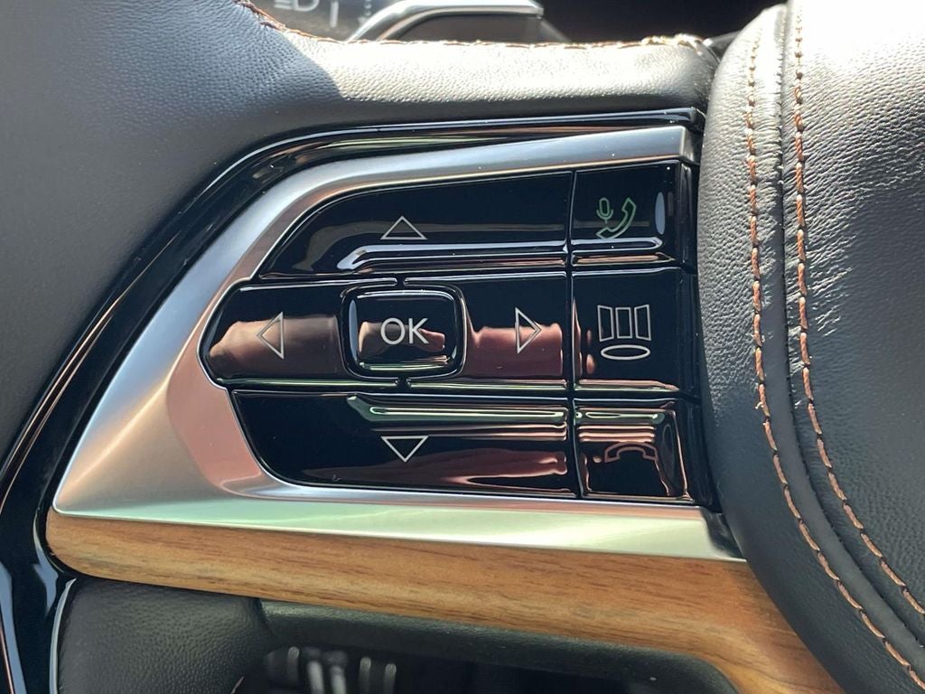 2025 Jeep Grand Cherokee Summit Reserve 4x4