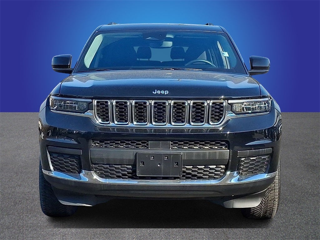 2022 Jeep Grand Cherokee L Laredo 4x4