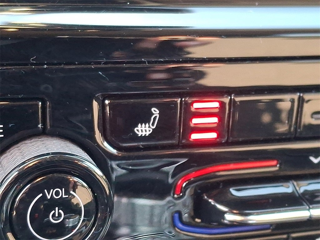 2022 Jeep Grand Cherokee L Laredo 4x4