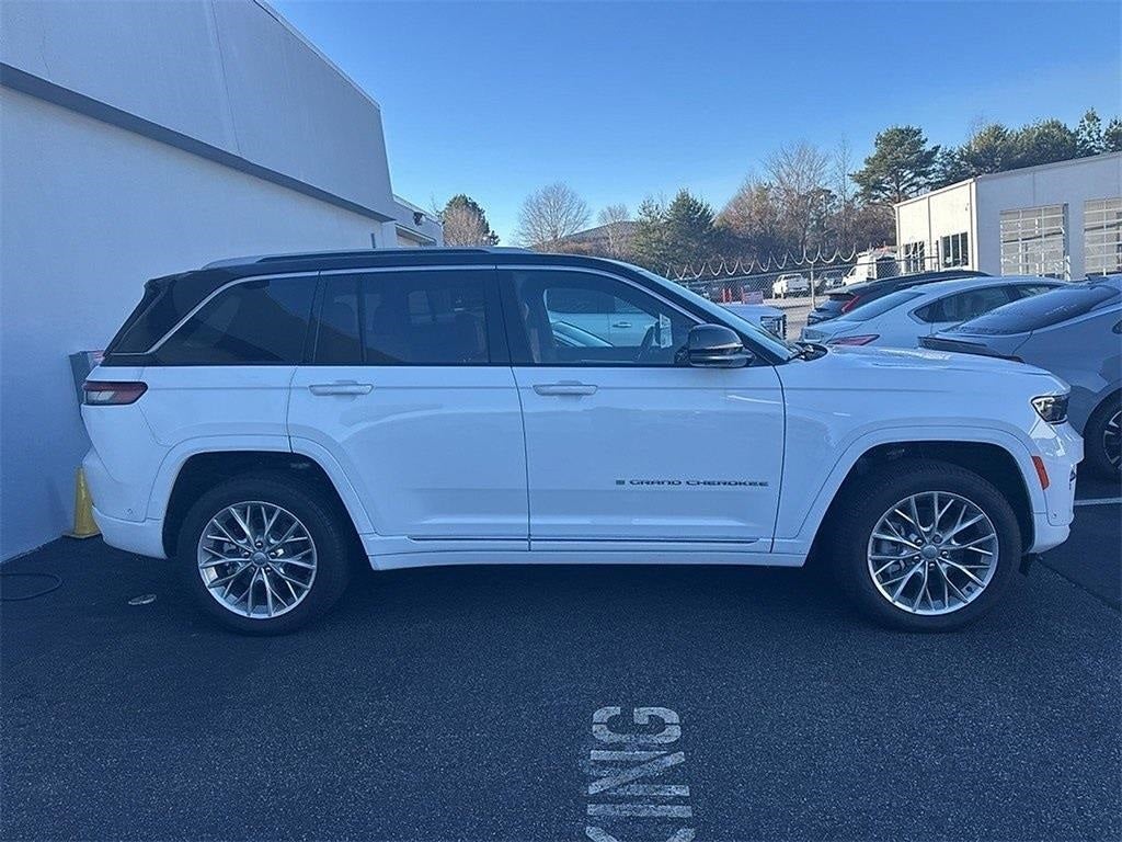 2022 Jeep Grand Cherokee Summit 4x4