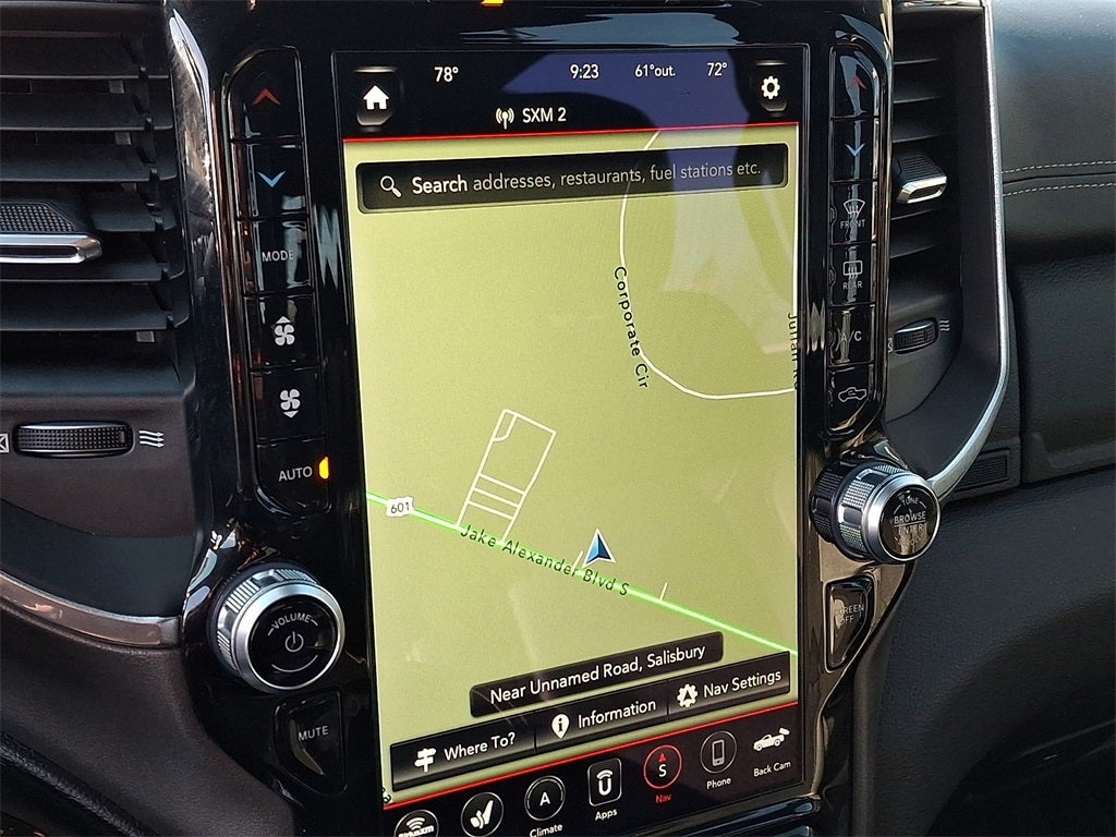 2021 RAM 1500 Laramie Crew Cab 4x4 5'7' Box