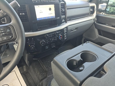 2024 Ford F-350SD XLT