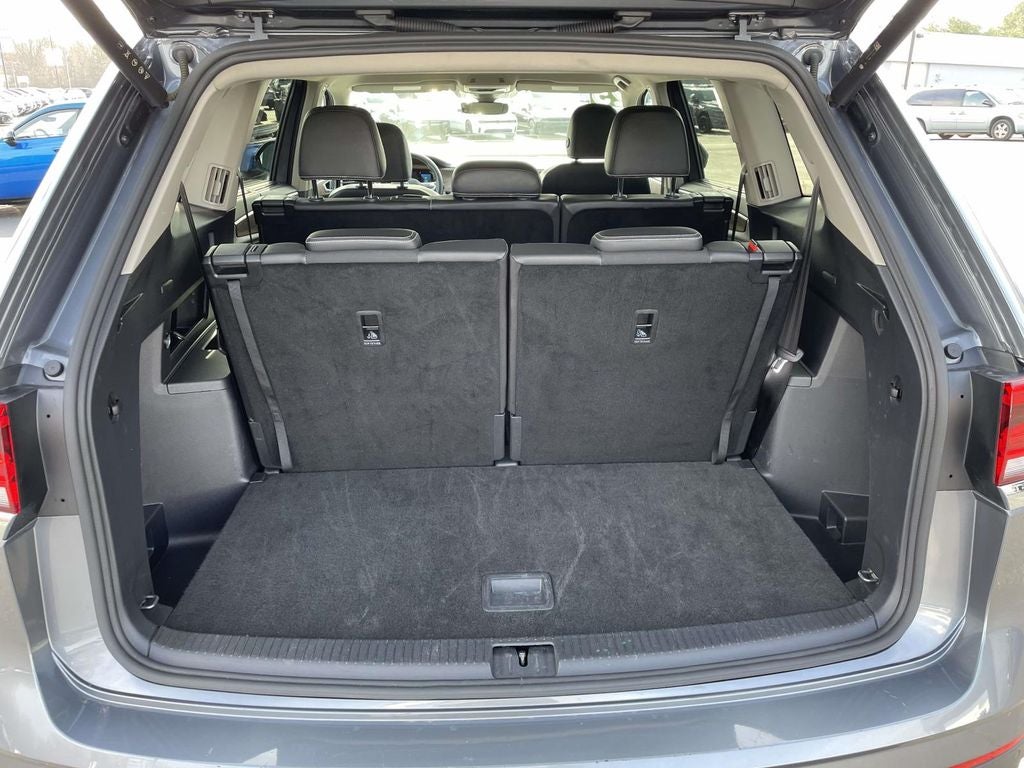 2025 Volkswagen Atlas 2.0T SE w/Technology