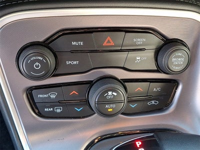 2019 Dodge Challenger SXT