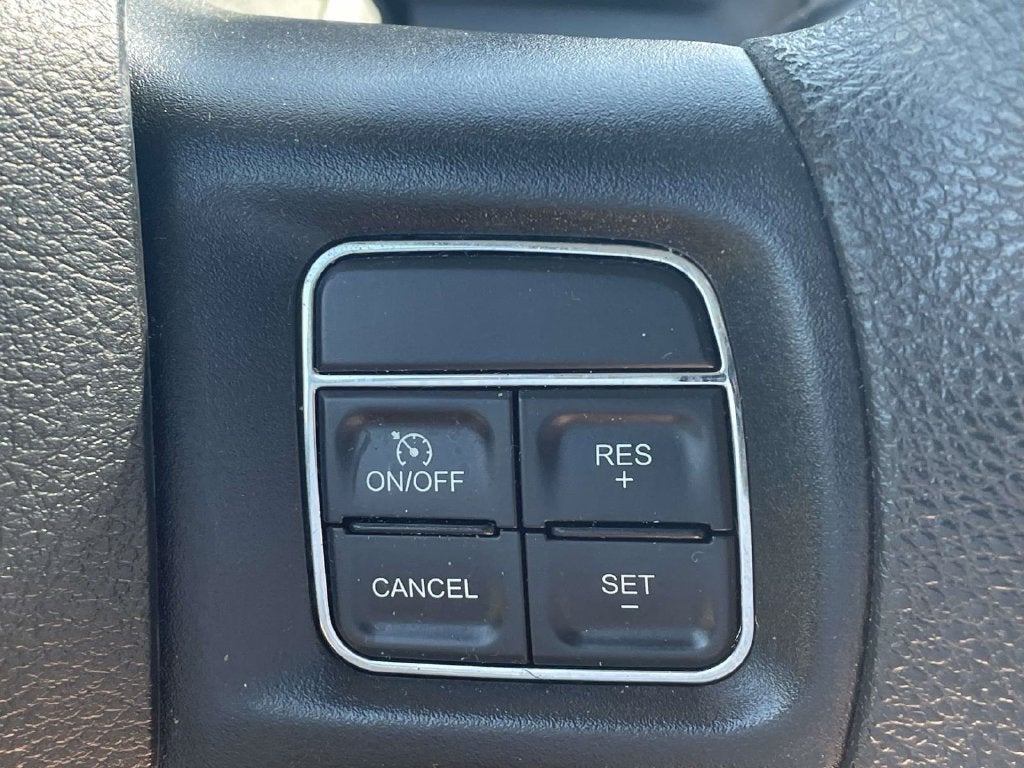 2018 RAM 2500 Tradesman Crew Cab 4x4 6'4' Box