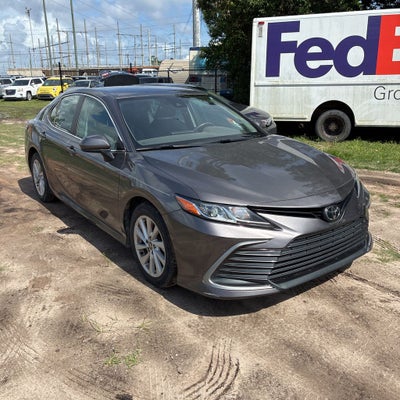 2022 Toyota Camry LE