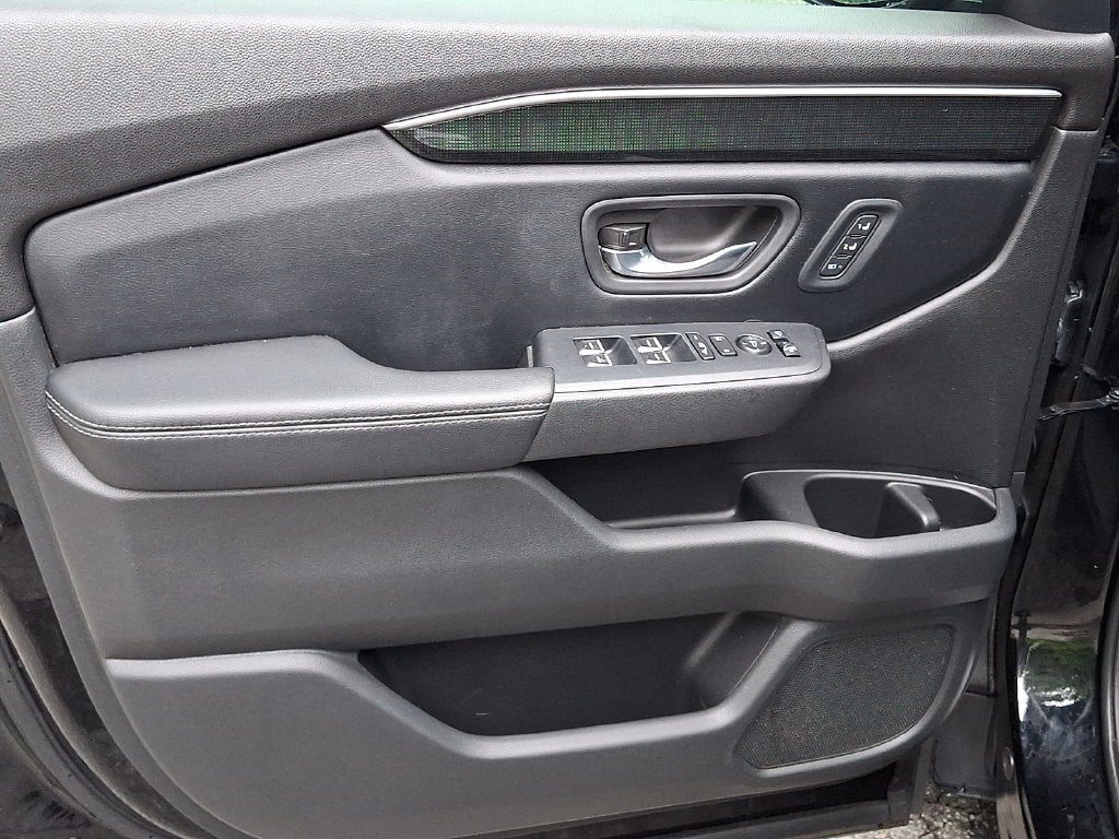 2023 Honda Pilot AWD Elite