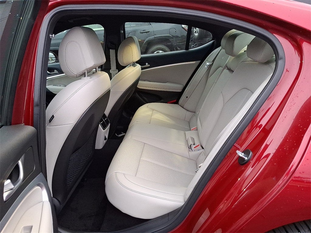 2023 Genesis G70 2.0T AWD