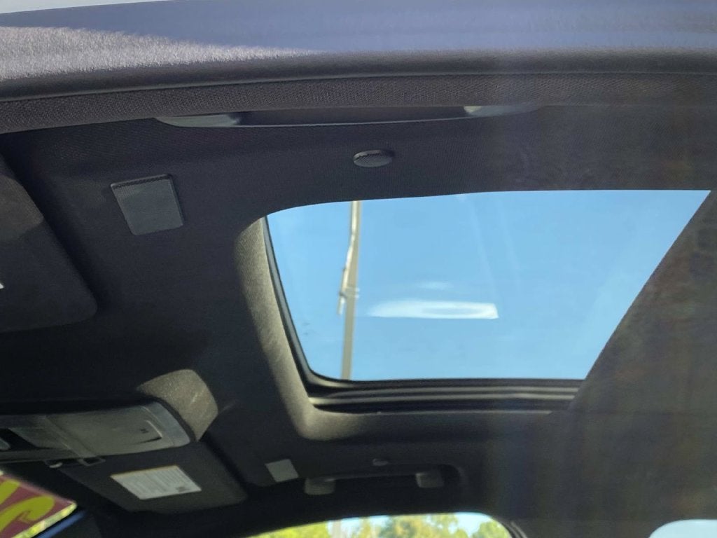 2026 GMC Acadia Elevation Pano Roof * Leather