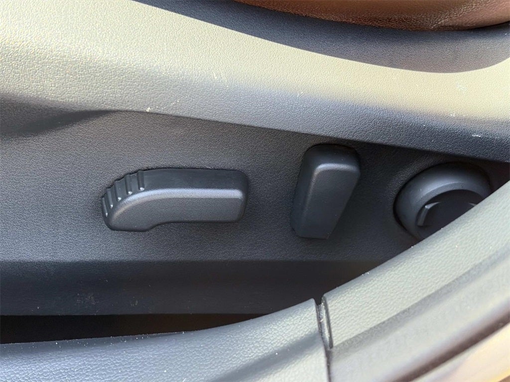 2022 Subaru Outback Touring XT