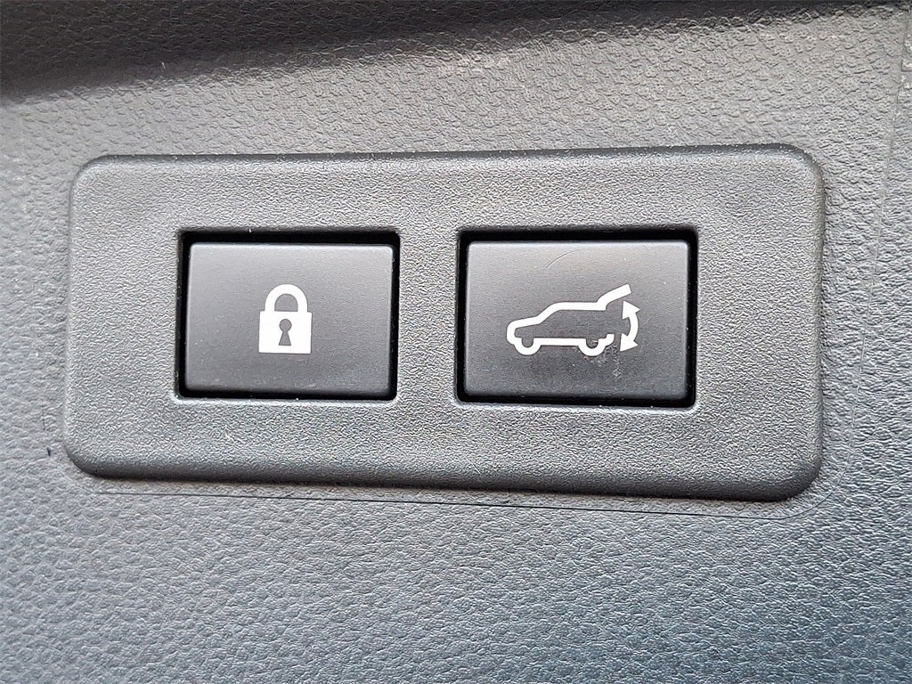 2022 Subaru Outback Touring XT