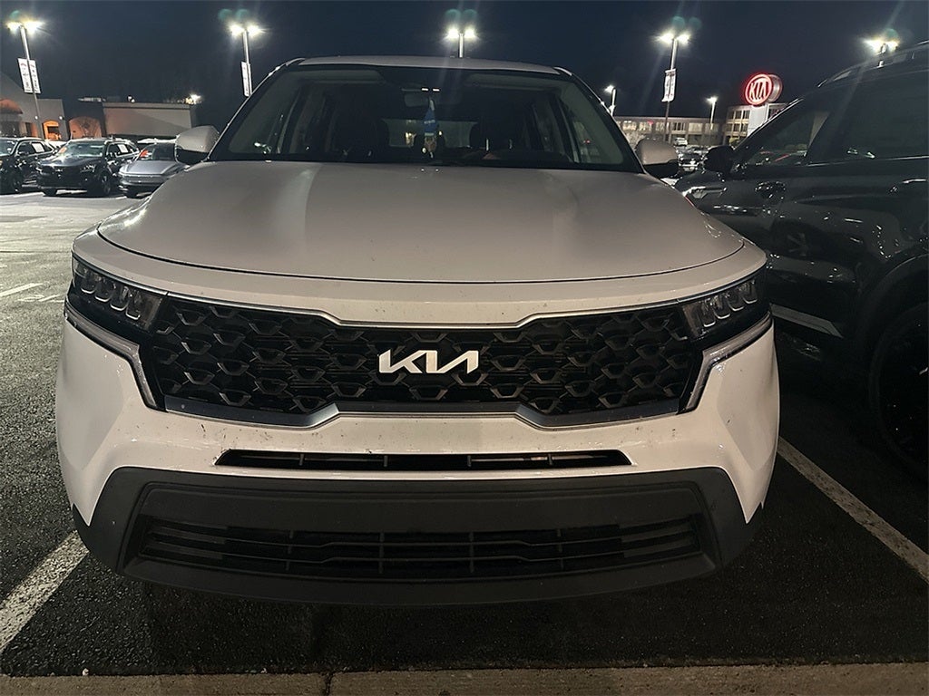 2022 Kia Sorento LX