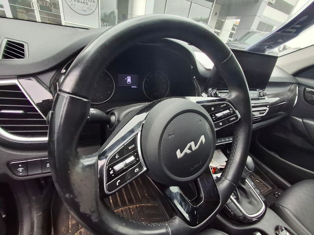 2022 Kia Seltos EX