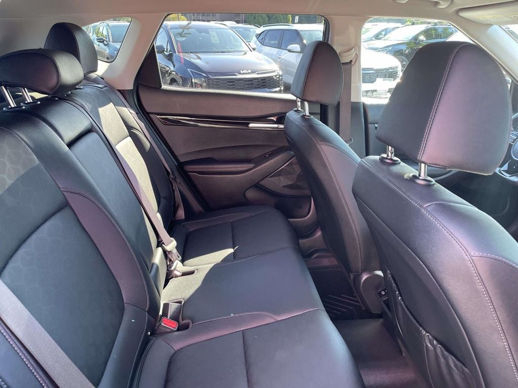 2024 Kia Seltos SX