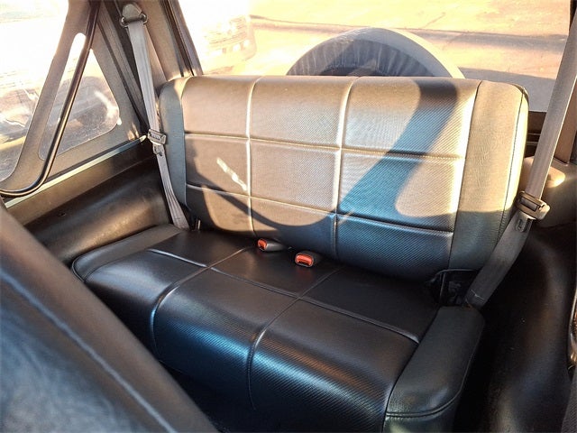 1999 Jeep Wrangler SE