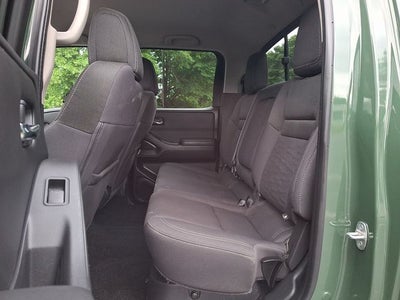 2022 Nissan Frontier SV