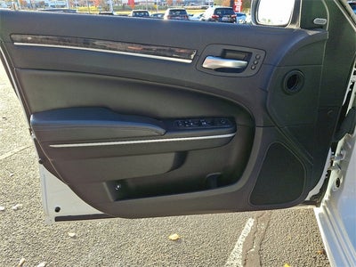 2023 Chrysler 300 Touring