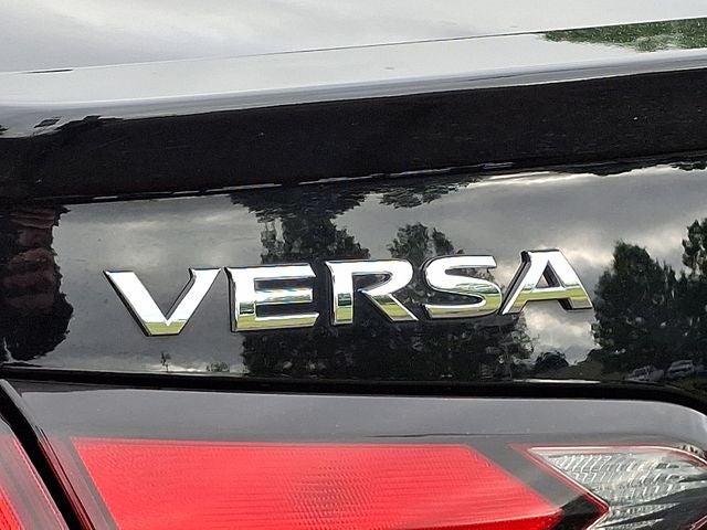 2024 Nissan Versa 1.6 SR