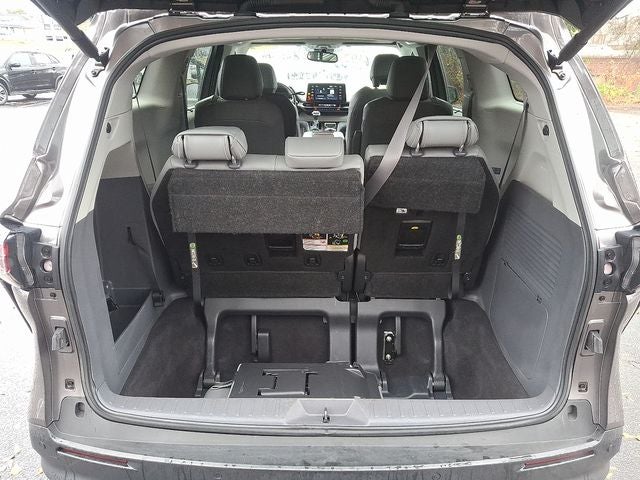 2024 Toyota Sienna XLE 7 Passenger