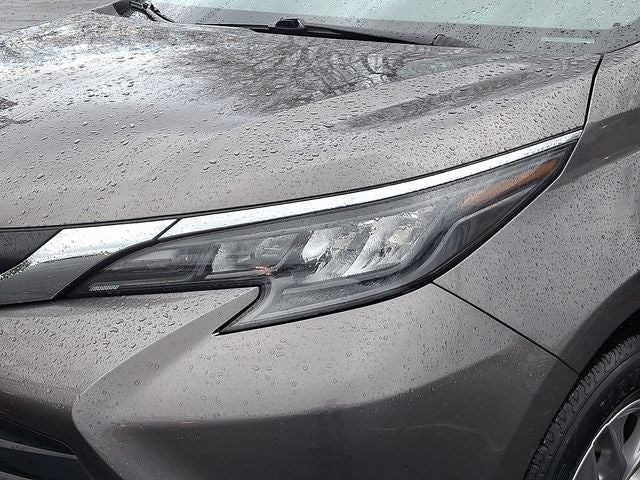 2024 Toyota Sienna XLE 7 Passenger