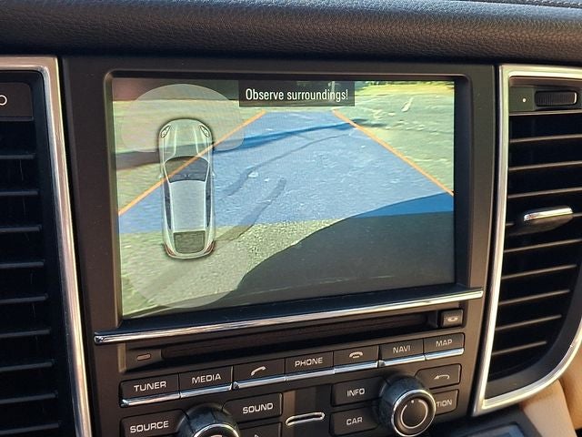 2016 Porsche Panamera Edition