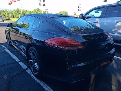 2016 Porsche Panamera Edition