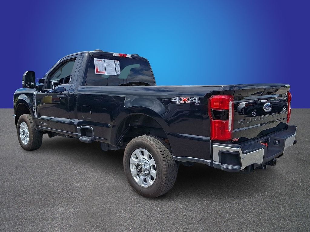 2023 Ford F-350SD XLT