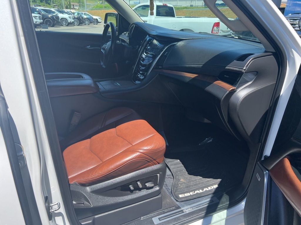 2020 Cadillac Escalade ESV Premium