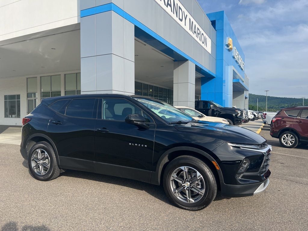 2025 Chevrolet Blazer LT